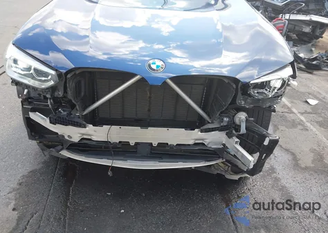 2021 BMW X3 xDrive30I z USA, uszkodzony, nr VIN 5UXTY5C08M9F87680